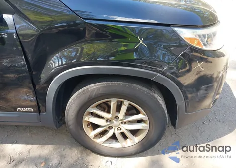 2014 Kia Sorento Lx z USA, uszkodzony, nr VIN 5XYKTDA63EG541202